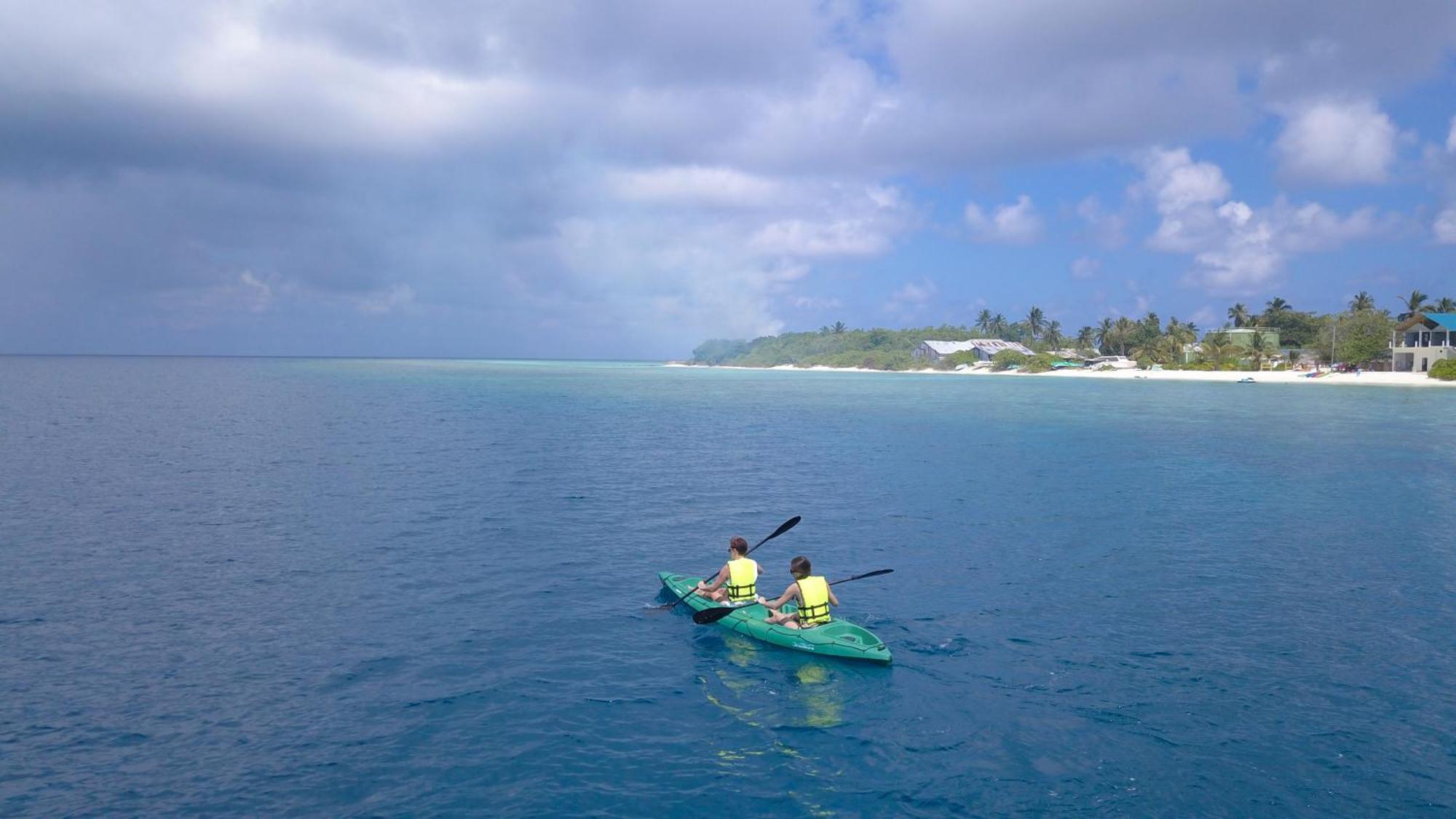 Ukulhas Beach Inn Екстериор снимка