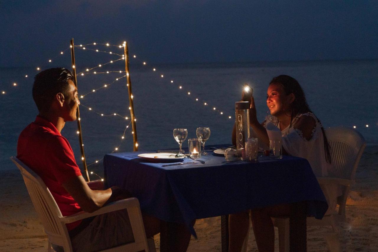 Ukulhas Beach Inn Екстериор снимка