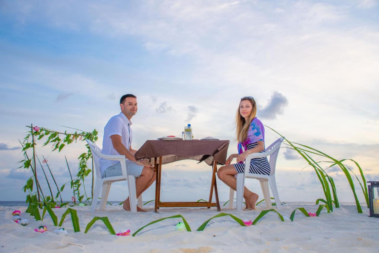Ukulhas Beach Inn Екстериор снимка