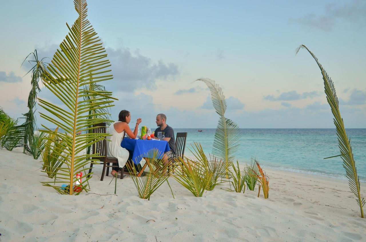 Ukulhas Beach Inn Екстериор снимка