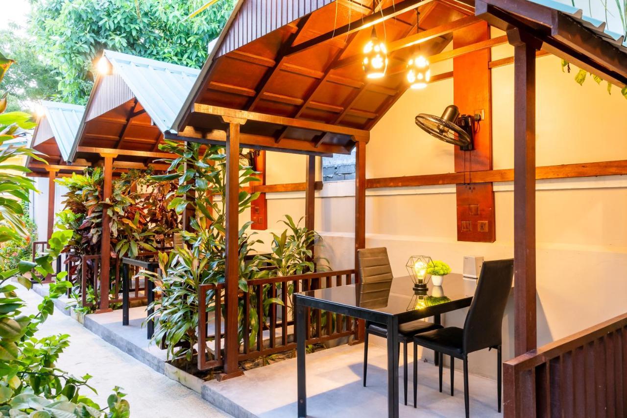 Ukulhas Beach Inn Екстериор снимка